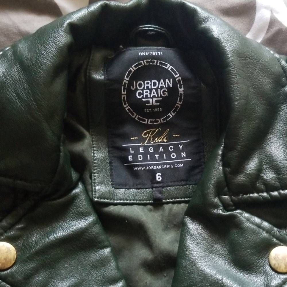 Jacket - Picture 2 of 5
